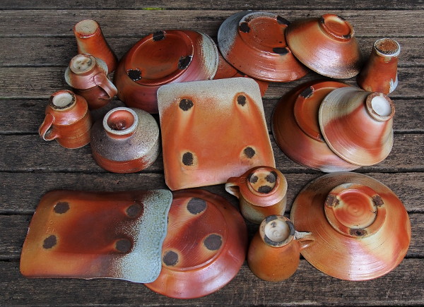Woodfire flashing on kitchen pots