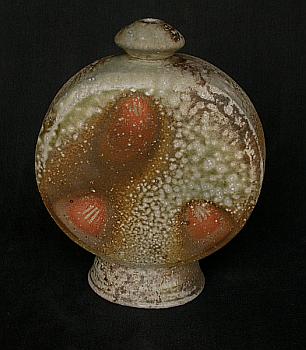 Photo of anagama pot