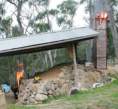 Bill's kiln under reduction